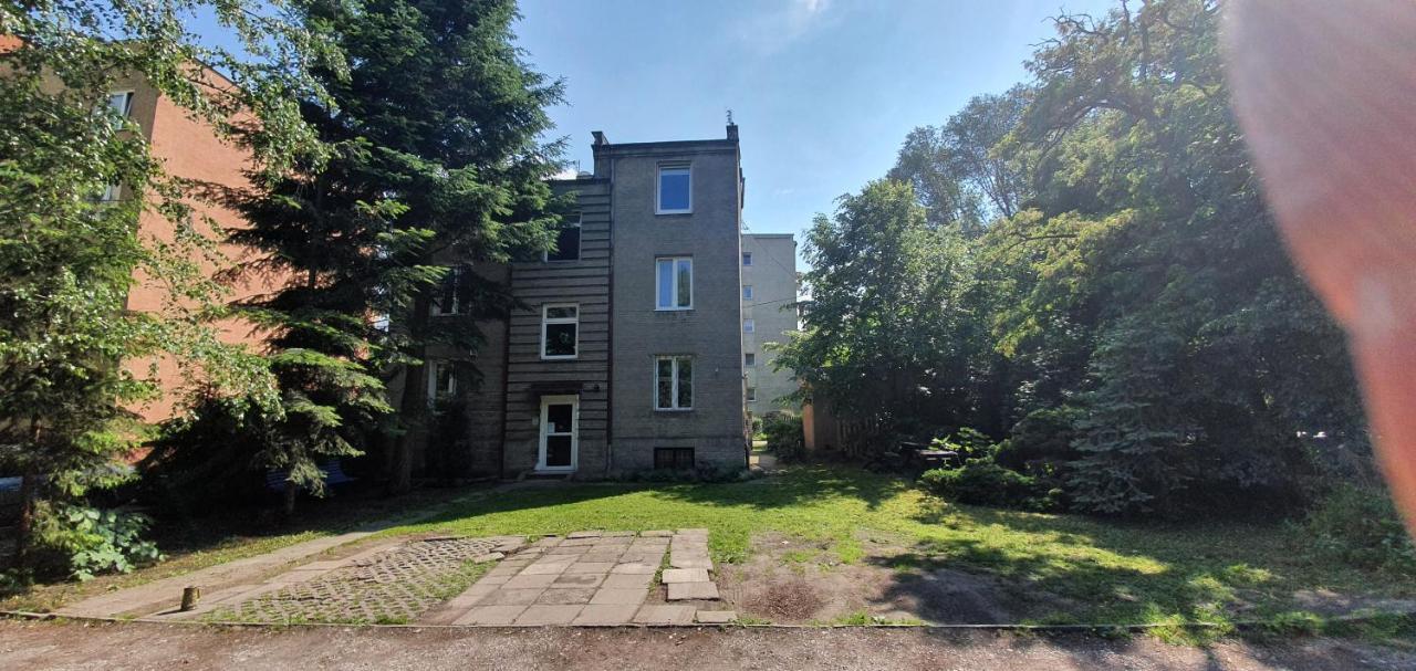 Juna2 - Nowoczesny Apartament W Centrum Z Widokiem Na Park Pruszków Exterior foto